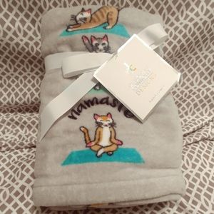 Yoga Cats Hand Towels - set of 2 NWT